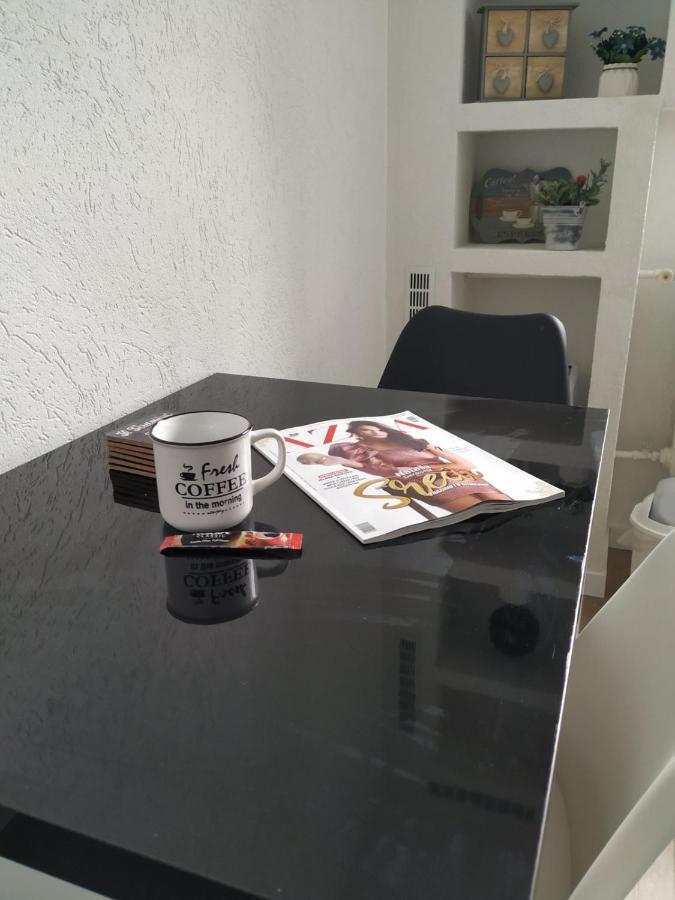 Apartman Dejna SJJ Exteriör bild